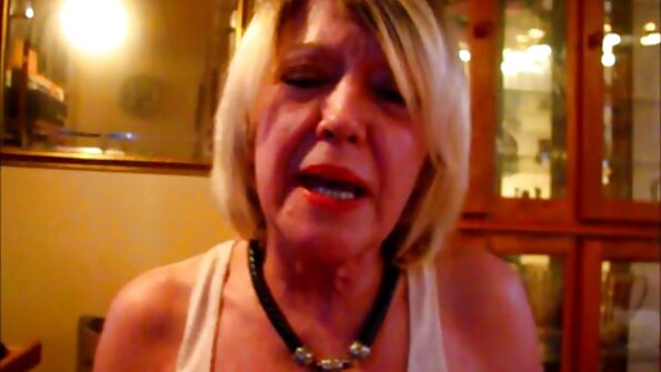Bionda sottomessa viene filme pofno gratis doppiamente penetrata da due stalloni arrapati