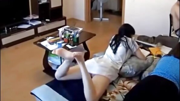 Sweetheart in calzini prende filmulete porno online gratis un cazzo gigante nel suo giovane buco del culo